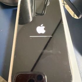 Apple iPhone 16 Pro ホワイト 95%