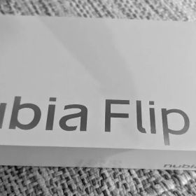 nubia Flip 5G ブラック 新品未使用 一括支払い済