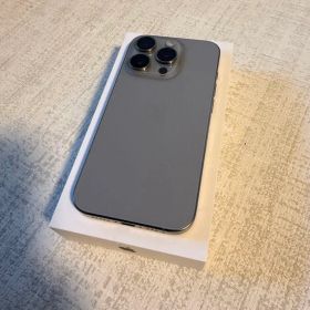 iPhone 15 Pro ナチュラルチタニウム 本体 SIMフリー 128GB