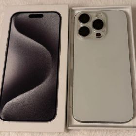 iPhone 15 Pro 128GB ホワイトチタニウム（SIMフリー)