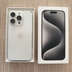 Apple iPhone 1５Pro ホワイトチタニュウム本体 美品