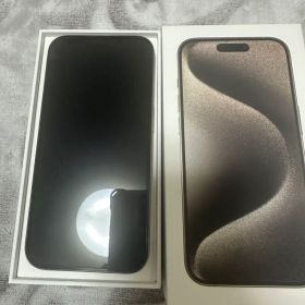 Apple iPhone 15 Proナチュラルチタニウム 美品 SIMフリー