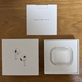 純正品 Apple AirPods 第3世代 MME73J/A 本体 箱付き