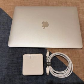 MacBook Pro 13-inch 2017 本体