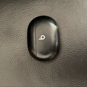 Beats studio buds 黒