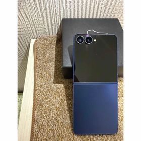 サムスン(SAMSUNG)の美品大容量 Galaxy Z Flip7 512GB ブルーSIMフリー(スマートフォン本体)