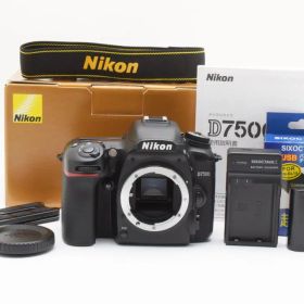 美品 NIKON ニコン D7500 説明書＆箱付き デジタル ボディ M193