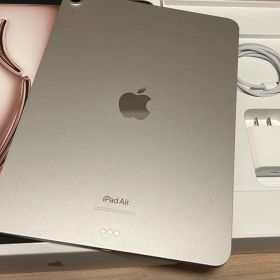 【美品】iPad Air M2 11インチ 128GB スターライト