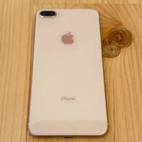 iPhone 8 Plus ゴールド 本体 SIMフリー