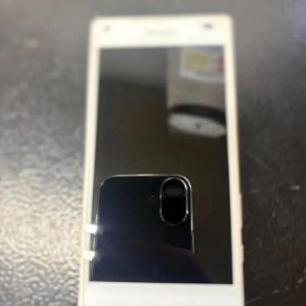 xperia z5compact so-02h ホワイトジャンク品