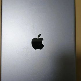 iPad Air 16GB Wi-Fiモデル A1474 初期化済／即使用可