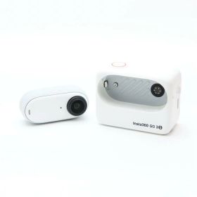 【中古】 《美品》 Insta360 GO 3S (128GB) CINSAATA-GO3S128W アークティックホワイト [ デジタルカメラ ]
