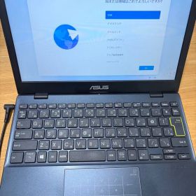 ASUS E210MA