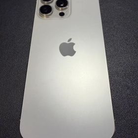 【海外版】Apple iPhone 16 Pro Max(シャッター音無)97%