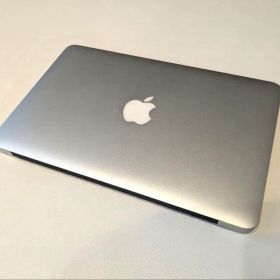 初期化済 MacBook Air メモリ4GB SSD128GB office付