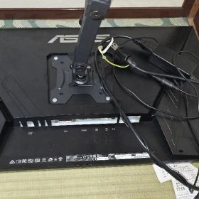 ASUS VG258QR + ディスプレイアーム