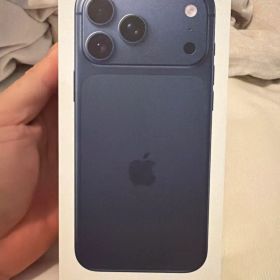 新品Apple iPhone 17 Pro Max Deep Blue256GB