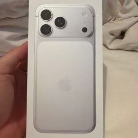 新品未開封Apple iPhone 17 Pro Max 256GB シルバー