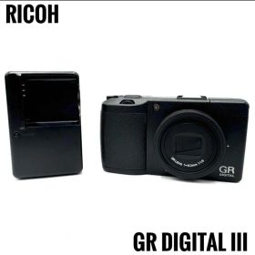 美品！Ricoh リコー GR Digital III 3 デジタルカメラ