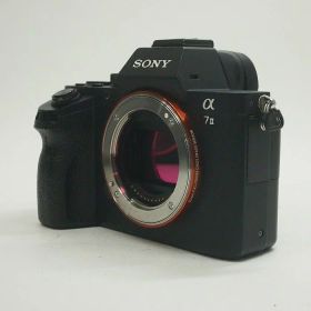 【中古】 (ソニー) SONY α7II(ILCE-7M2) ボディ【中古カメラ デジタル一眼】 ランク：B