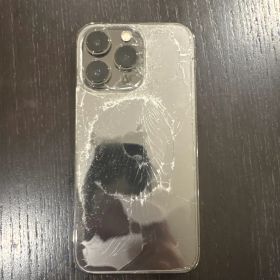 iPhone 13 Pro 128GB グラファイト SIMフリー 背面割れ