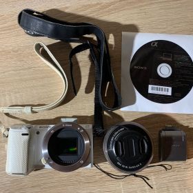 6873 Sony ソニー NEX-5T ホワイト デジカメ 動作確認済み