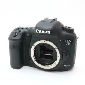 【中古】 《美品》 Canon EOS 7D Mark II ボディ [ デジタルカメラ ]