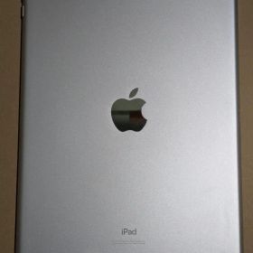 iPad 第8世代 32GB WI-fiモデル シルバー
