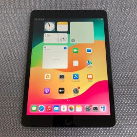 3600【早い者勝ち】電池ほぼ新品☆iPad8第8世代32GB SIMフリー☆