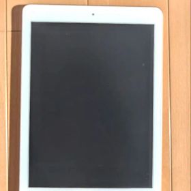 iPad 第6世代 32GB Wi-Fi A1893 ゴールド 付属品あり