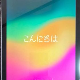 Apple iPad（第6世代） シルバー