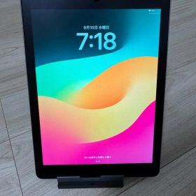 【送料無料・美品】iPad (第6世代) Wi-Fi 128GB シルバー