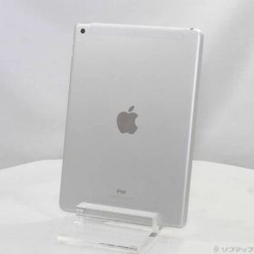〔中古品〕 iPad 第6世代 32GB シルバー MR6P2J／A docomoロック解除SIMフリー【344】