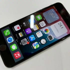 セイモバイル★ 【中古Bランク】SIMフリーiPhone SE3 64GB ミッドナイト MMYC3J/A 3K432J/A 白ロム