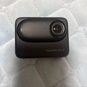 Insta360 GO 3 64GB アクションカメラ ブラック