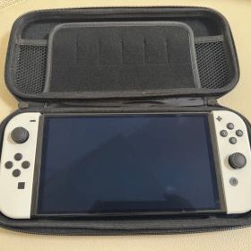 Nintendo Switch 有機elホワイト ケース付き