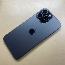 iPhone15 Pro Max 256GB SIMフリー 割れなし