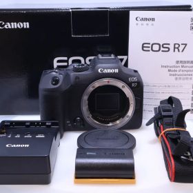 【極美品】Canon EOS R7 ボディ ミラーレス一眼