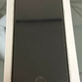 美品iPhone SE 第2世代 (SE2) ホワイト 64GB SIMフリー