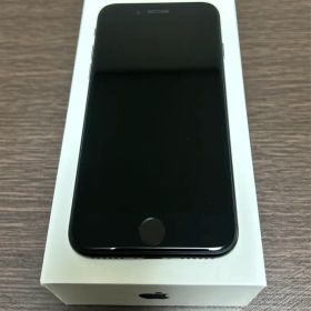 iPhone SE 第2世代 (SE2) ブラック 128 GB au