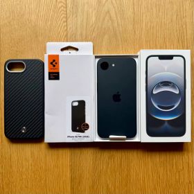 Apple iPhone 16e ブラック 128GB 国内版SIMフリー