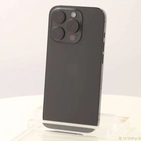 〔中古品〕 iPhone15 Pro 256GB ブラックチタニウム MTUC3J／A SIMフリー【377】