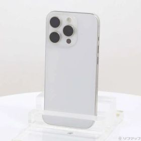 〔中古品〕 iPhone15 Pro 256GB ホワイトチタニウム MTUD3J／A SIMフリー【371】