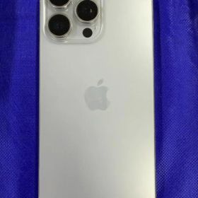 iPhone 15 Pro Max 256GB SIMフリー ホワイトチタニウム