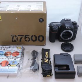 ニコン Nikon デジタル一眼レフカメラ ボディ APS-C D7500 【中古】