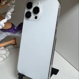 Apple iPhone 14 Promax バッテリー93%