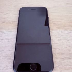 Apple iPhone se第3世代 本体