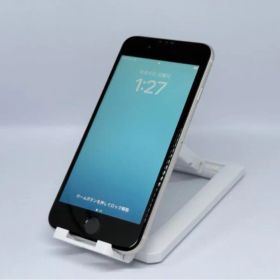 iPhone SE（第3世代） 64GB ドコモ バッテリー非正規 キズあり