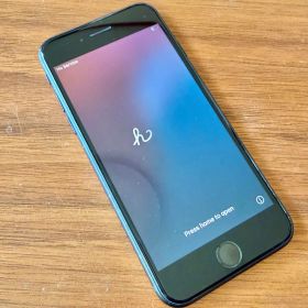 値下げ【アップル】iPhone SE 第3 世代 128GB ミッドナイト