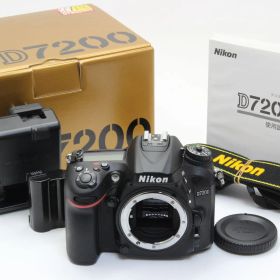 A+ (美品) Nikon ニコン D7200 ボディ ショット数4154回 初期不良返品無料 12-37